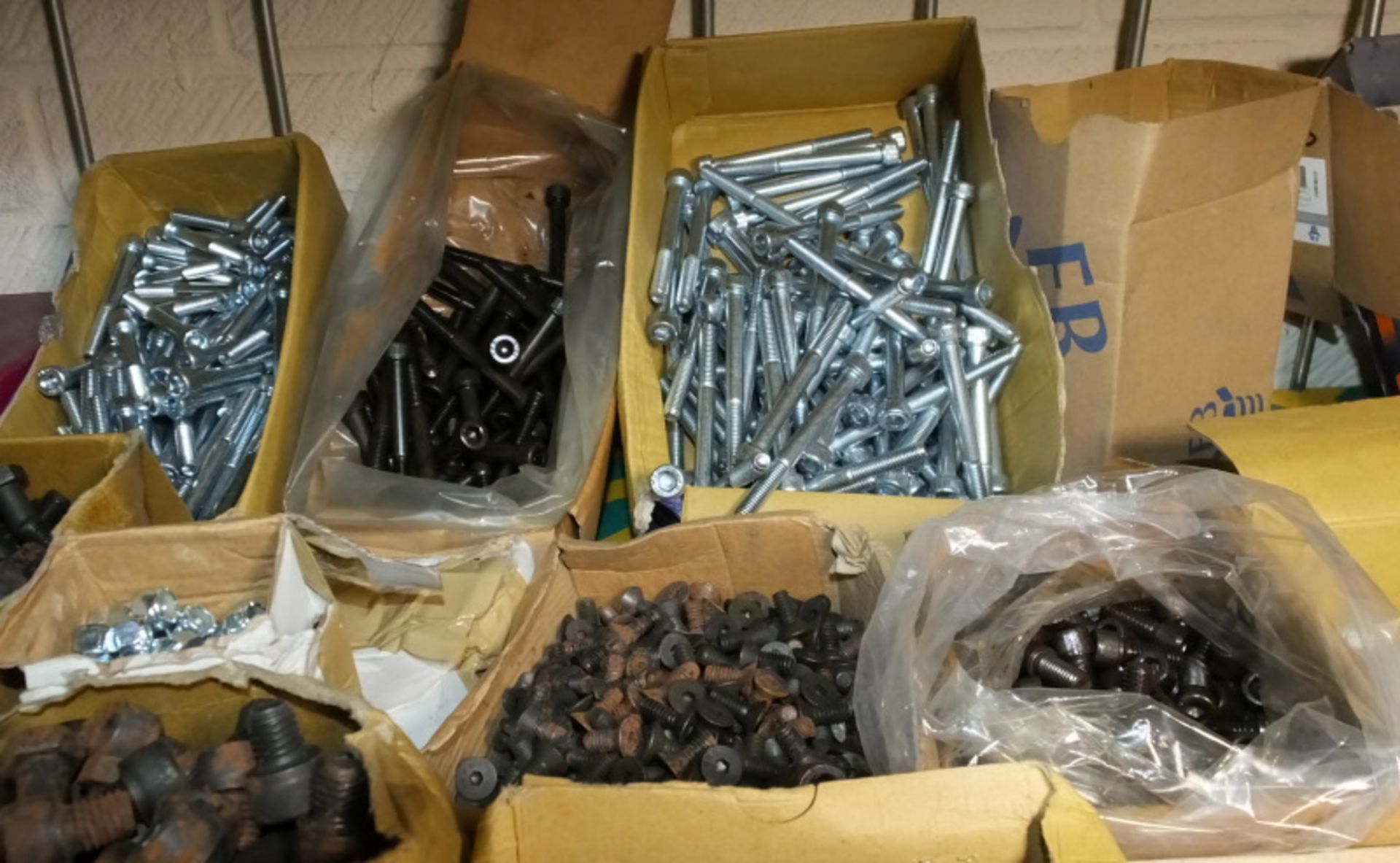 Various nuts & bolts - Image 5 of 6