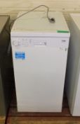 Beko DF S05010W Freestanding Dishwasher Energy A+