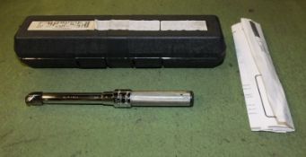 CDI 501MMH Torque Wrench 30-150 in. lb in Case