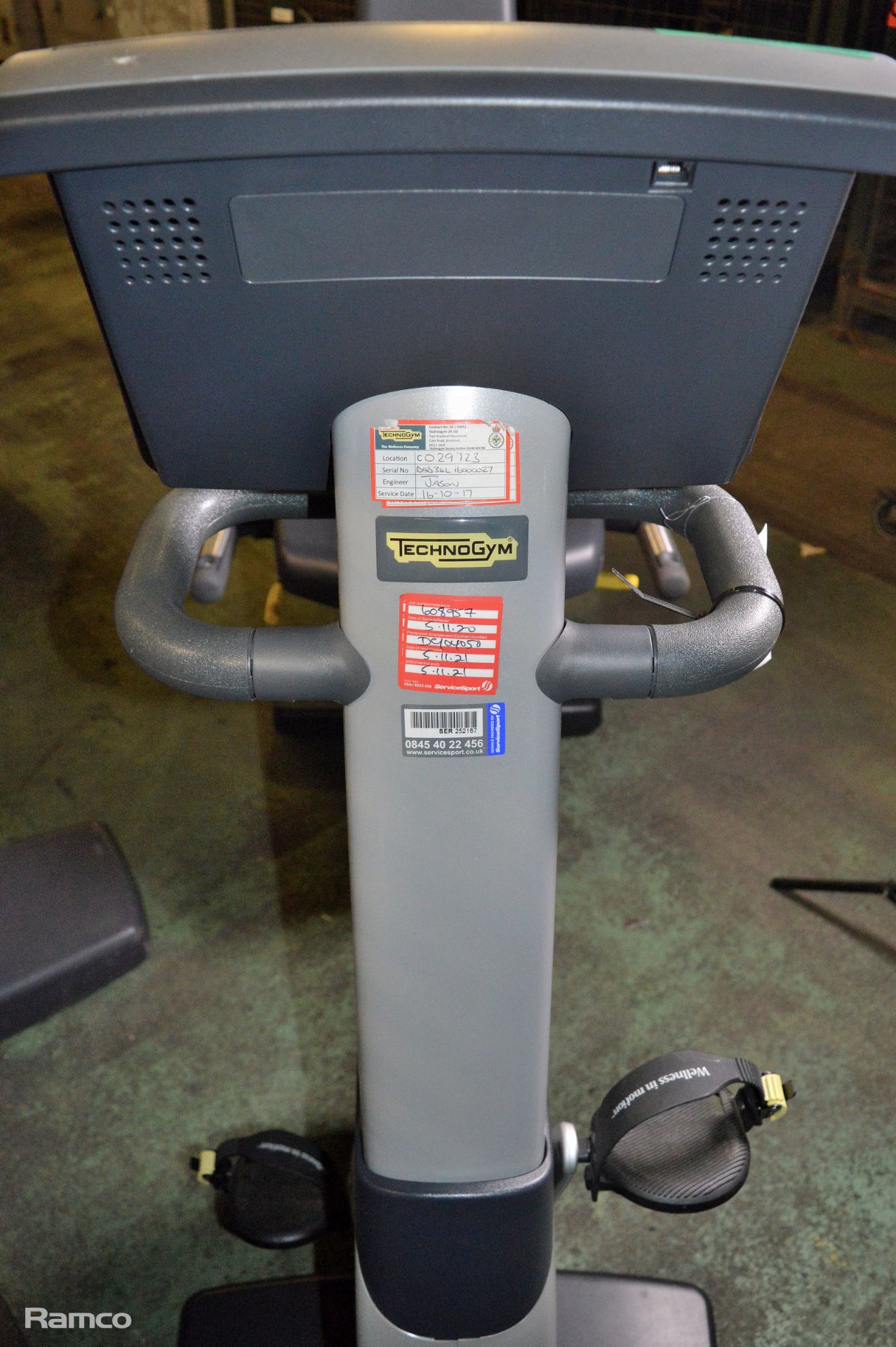 Technogym DAD34L New Recline Excite 700 SP Bike - Image 7 of 8