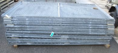 16x Mesh Cage sections W 2440 x D 1200mm