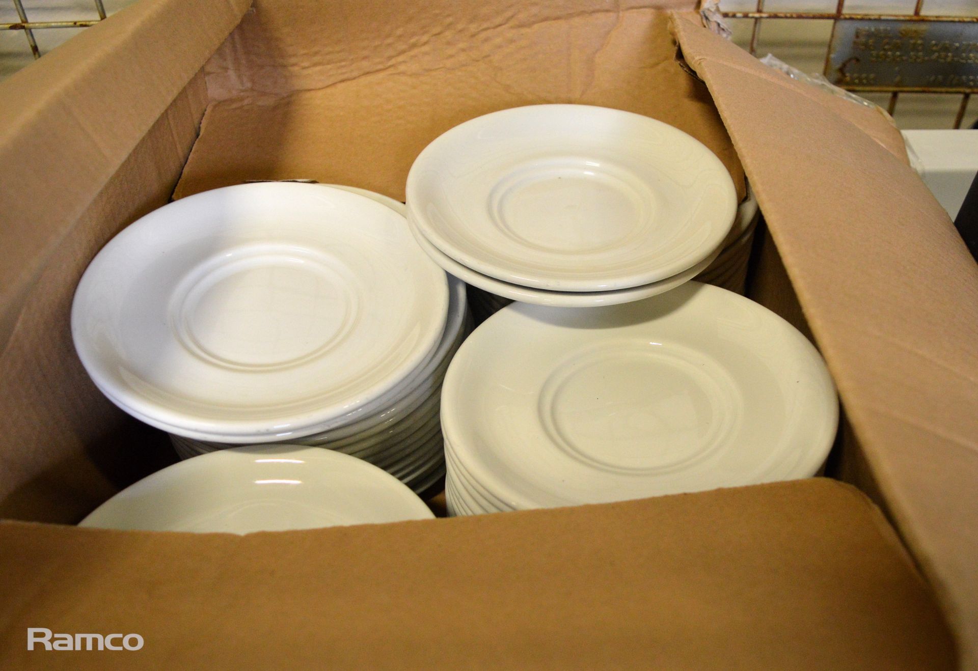 Various Crockery Items - Plates, Trays, Bowls, Jars - Image 3 of 5