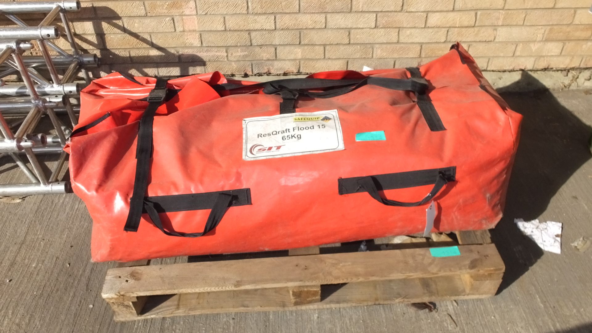SIT Safequip ReqQraft Flood 15 inflatable boat - Image 11 of 11