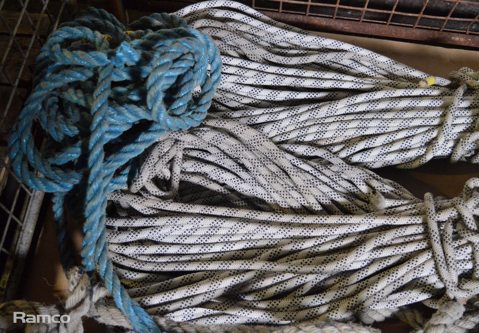 Various Ropes & Straps - Image 2 of 4