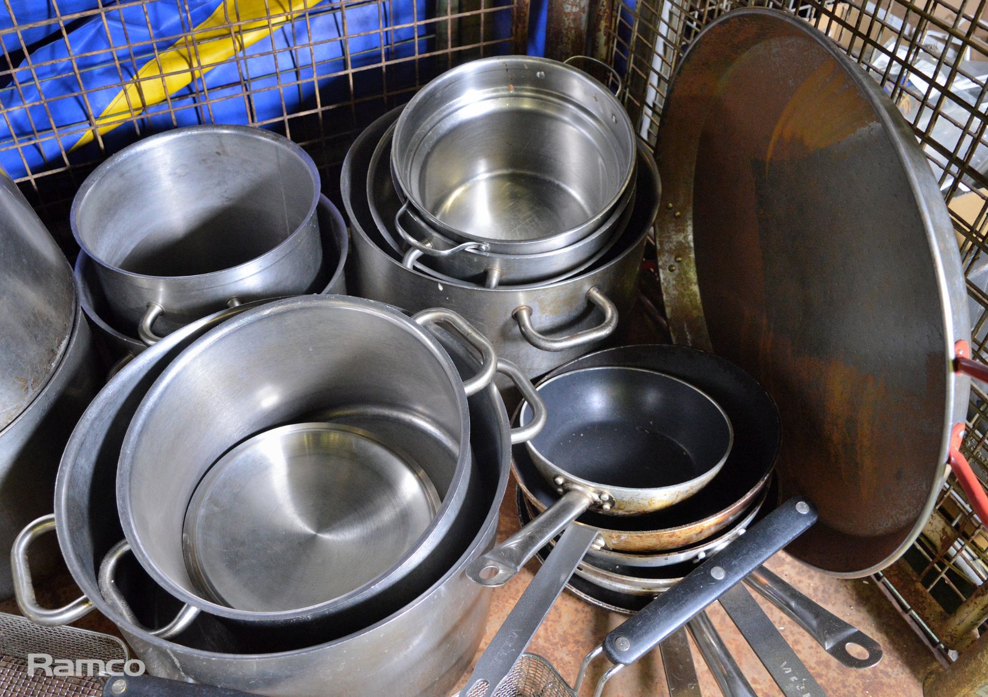 Various Pots, Pans, Frying Baskets - Image 3 of 4