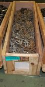 Heavy Duty Non-Skid Chains for Single and Twin Tires in wooden case