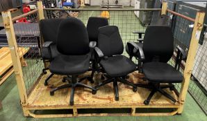 6x Office Swivel Chairs Of Various Colours