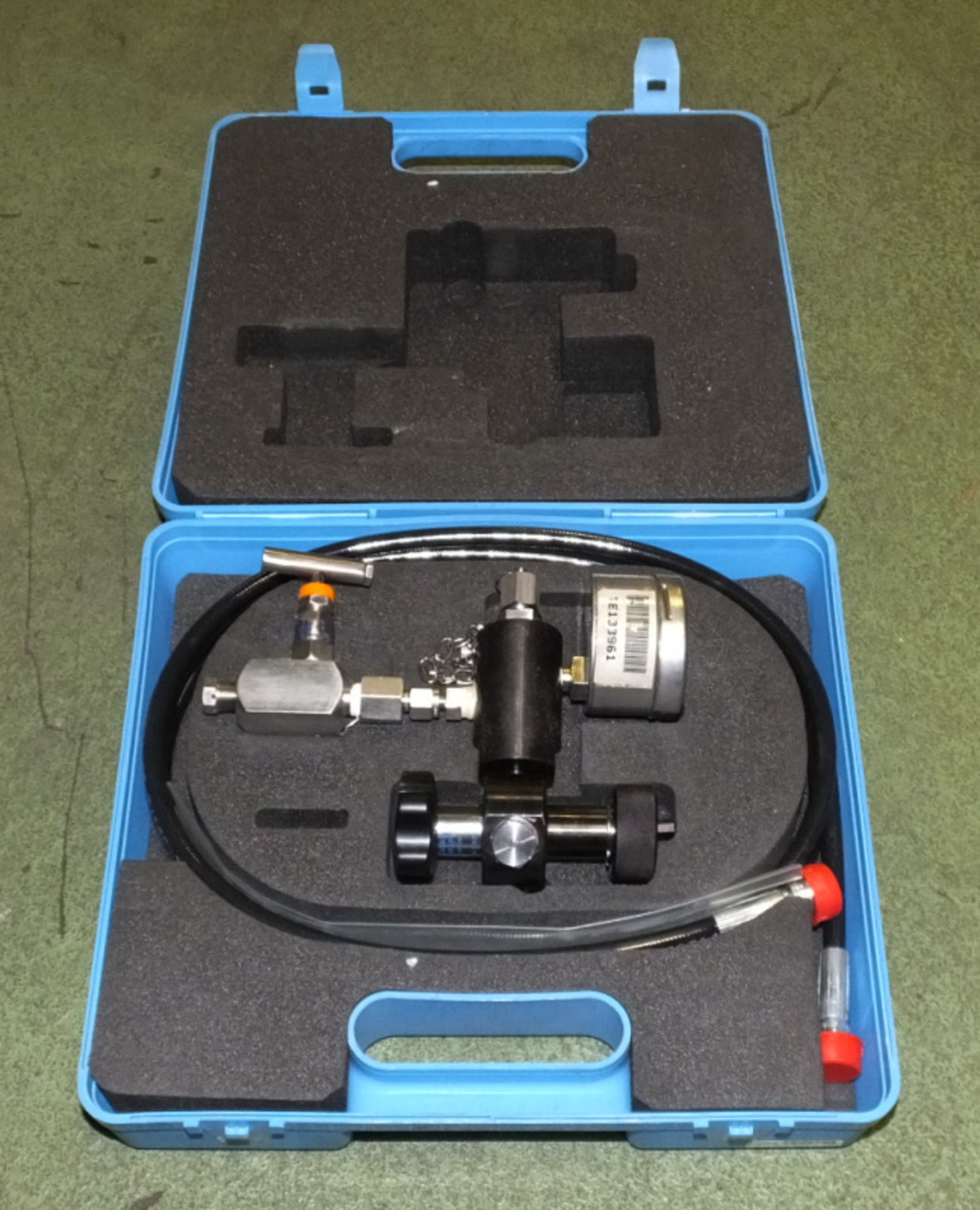 Olaer Pressure Gauge 10597-01 Pre Charge Set Accumulator