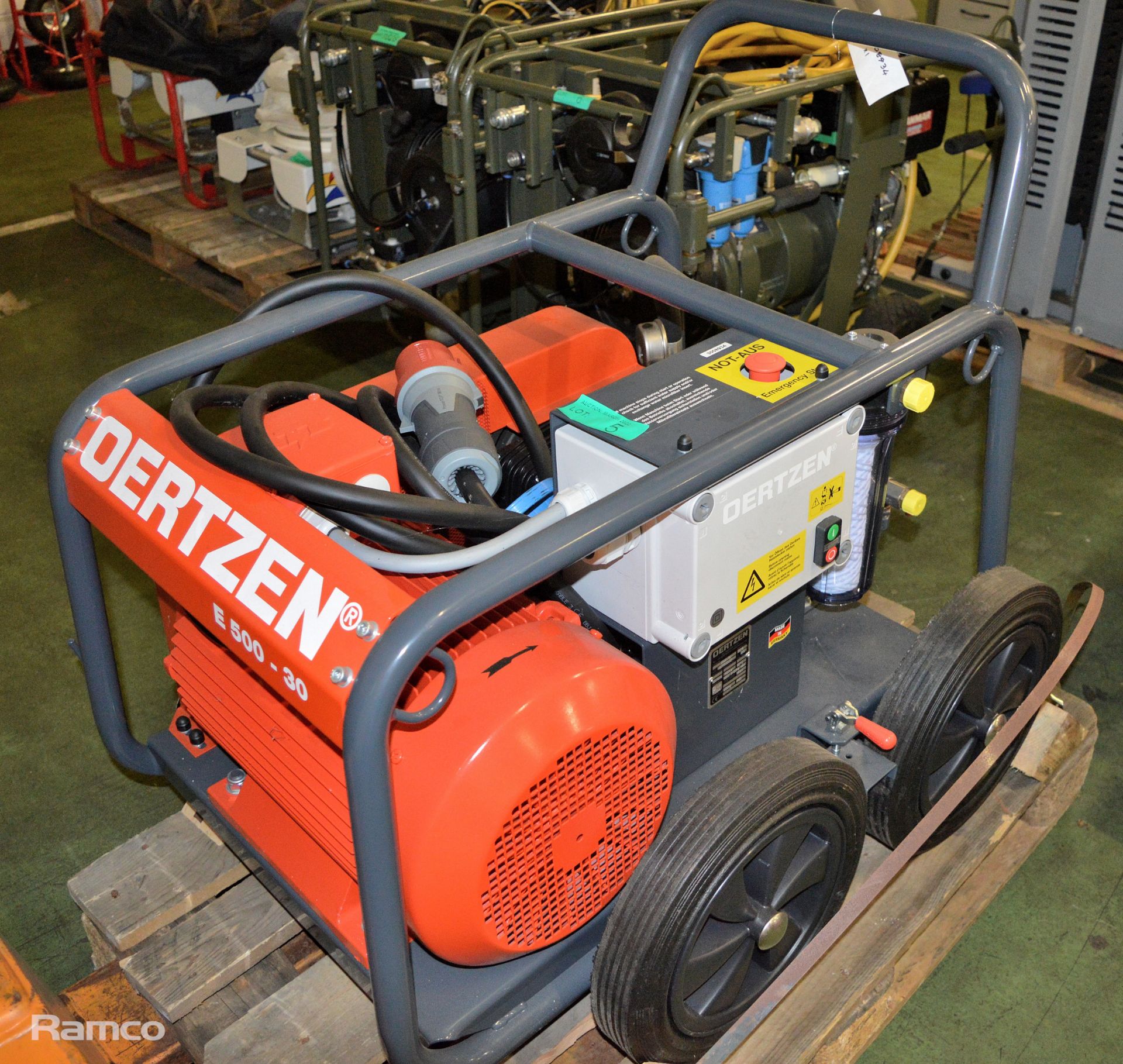 Oertzen E500-30 High Pressure Cleaner 400V 500 Bar 7250 psi - Image 3 of 15