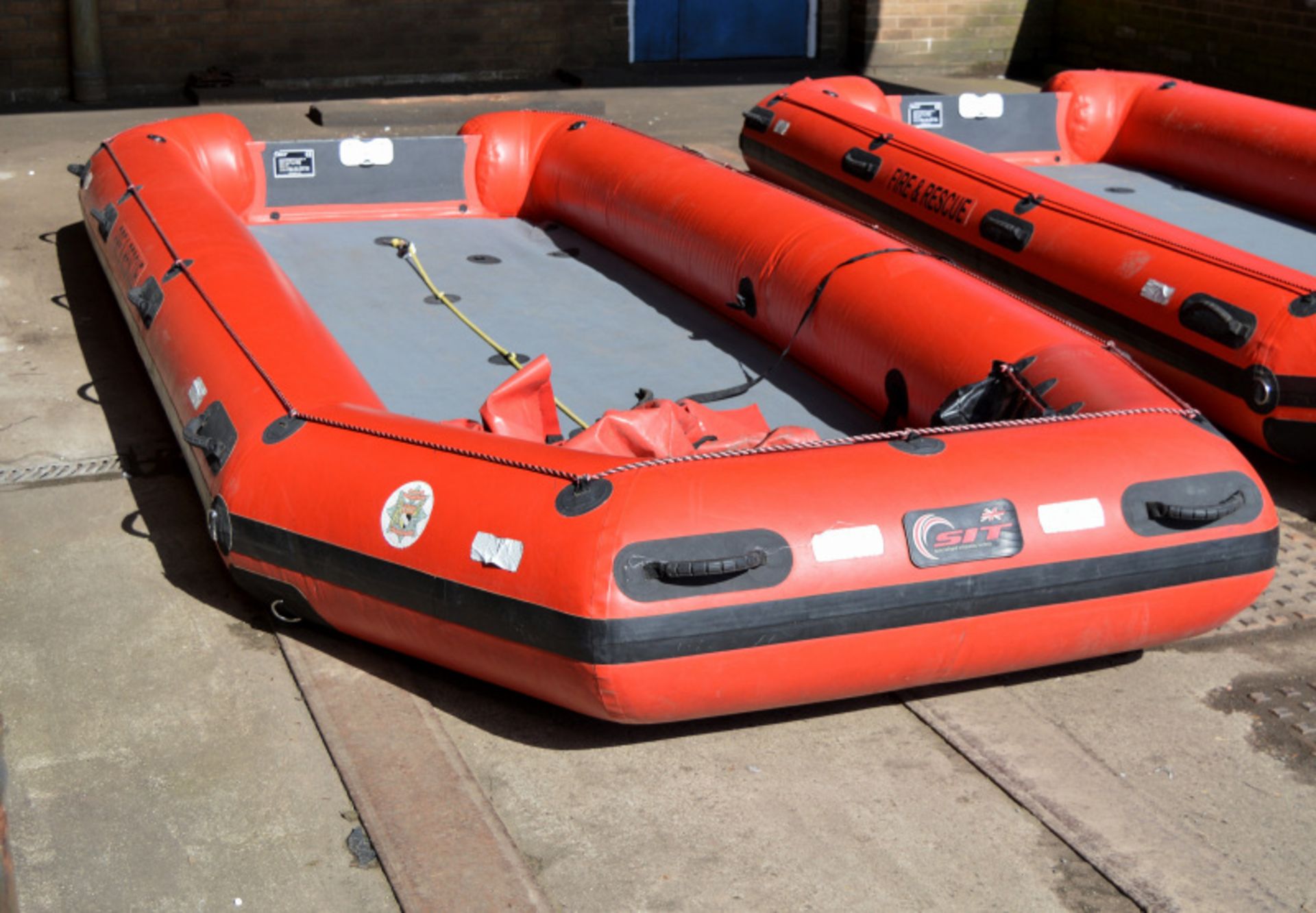 SIT Safequip ReqQraft Flood 15 inflatable boat - Image 2 of 11
