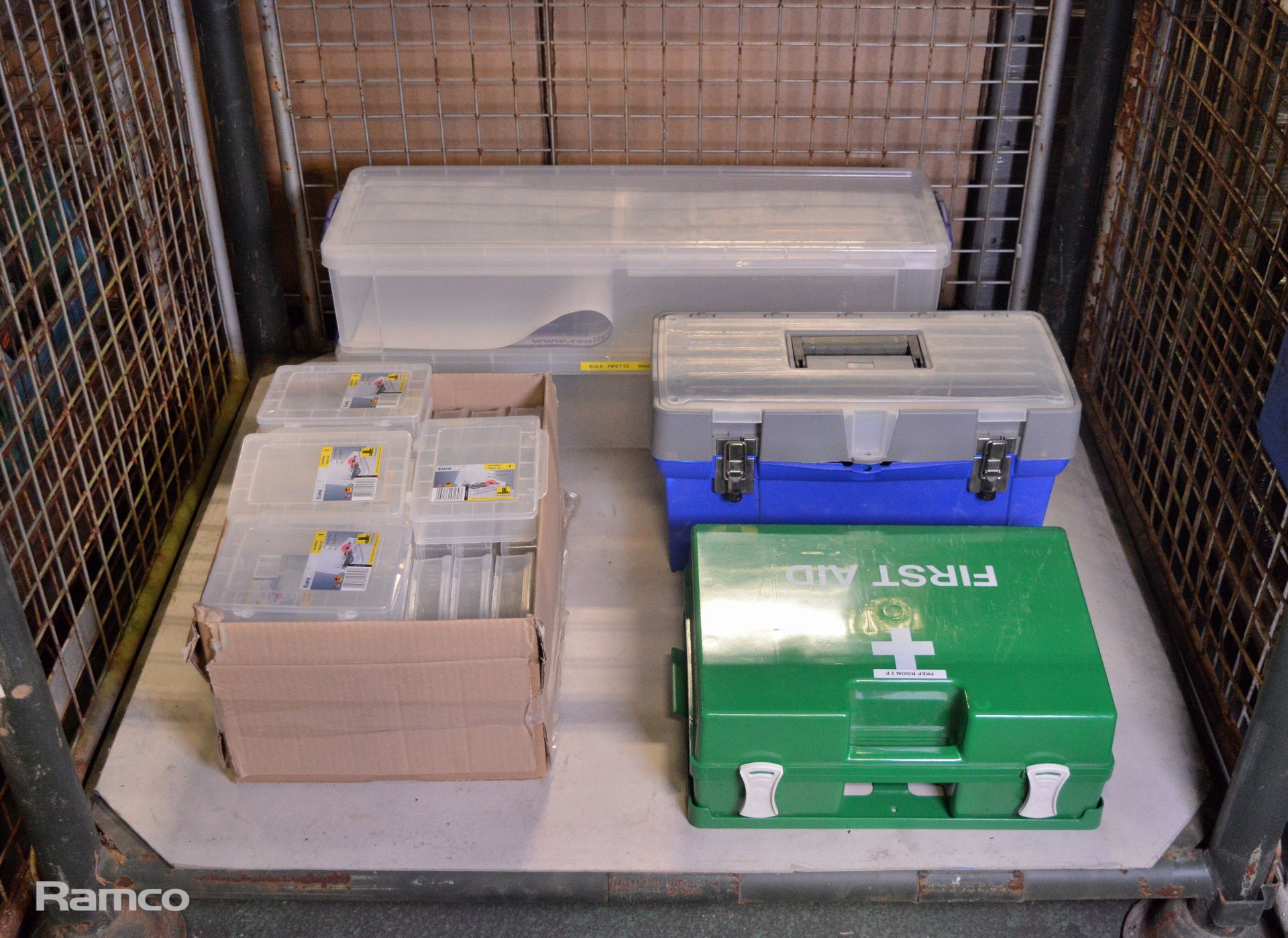 32x Plastic Storage & Tool Cases