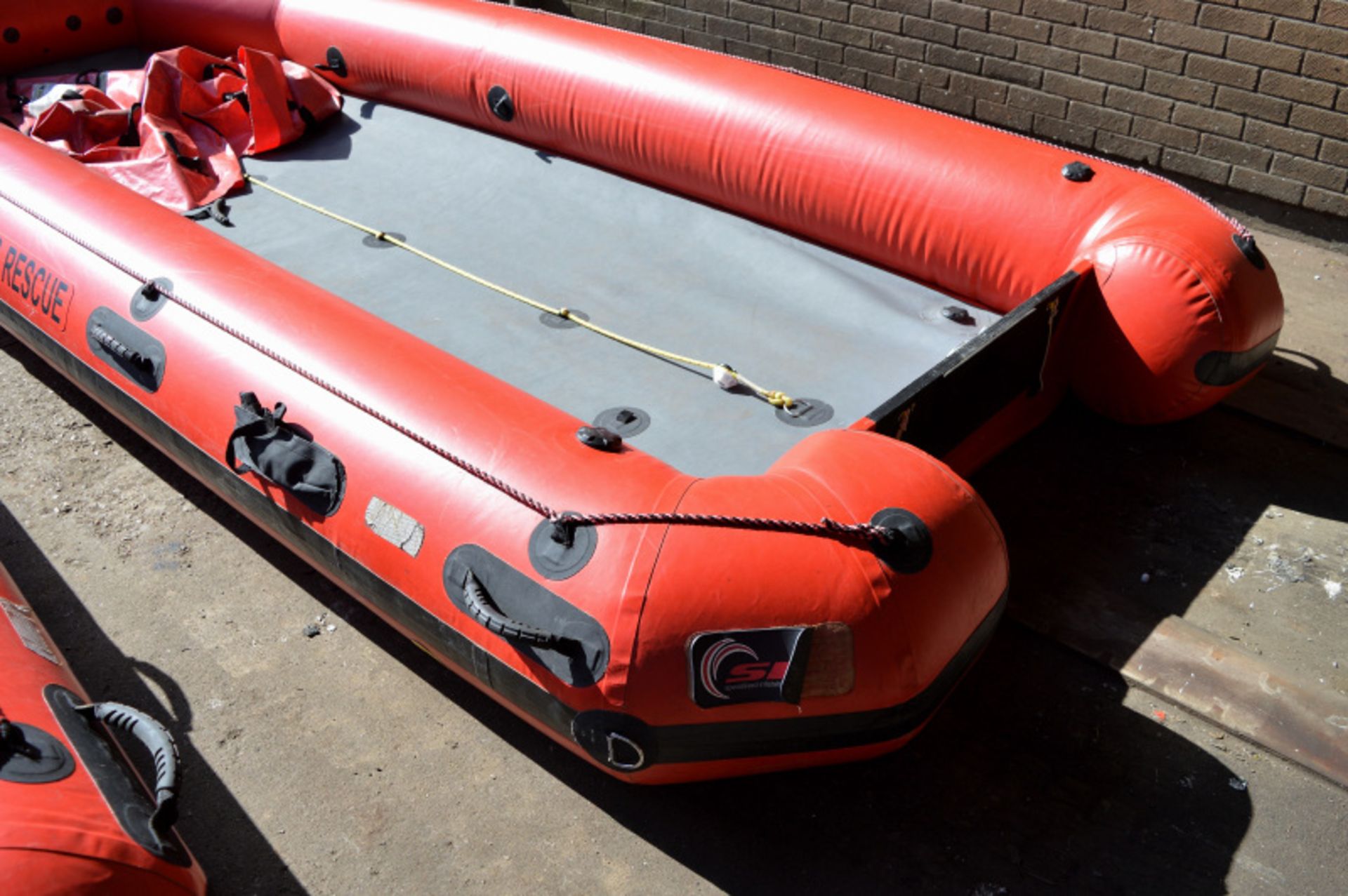 SIT Safequip ReqQraft Flood 15 inflatable boat - Image 8 of 11