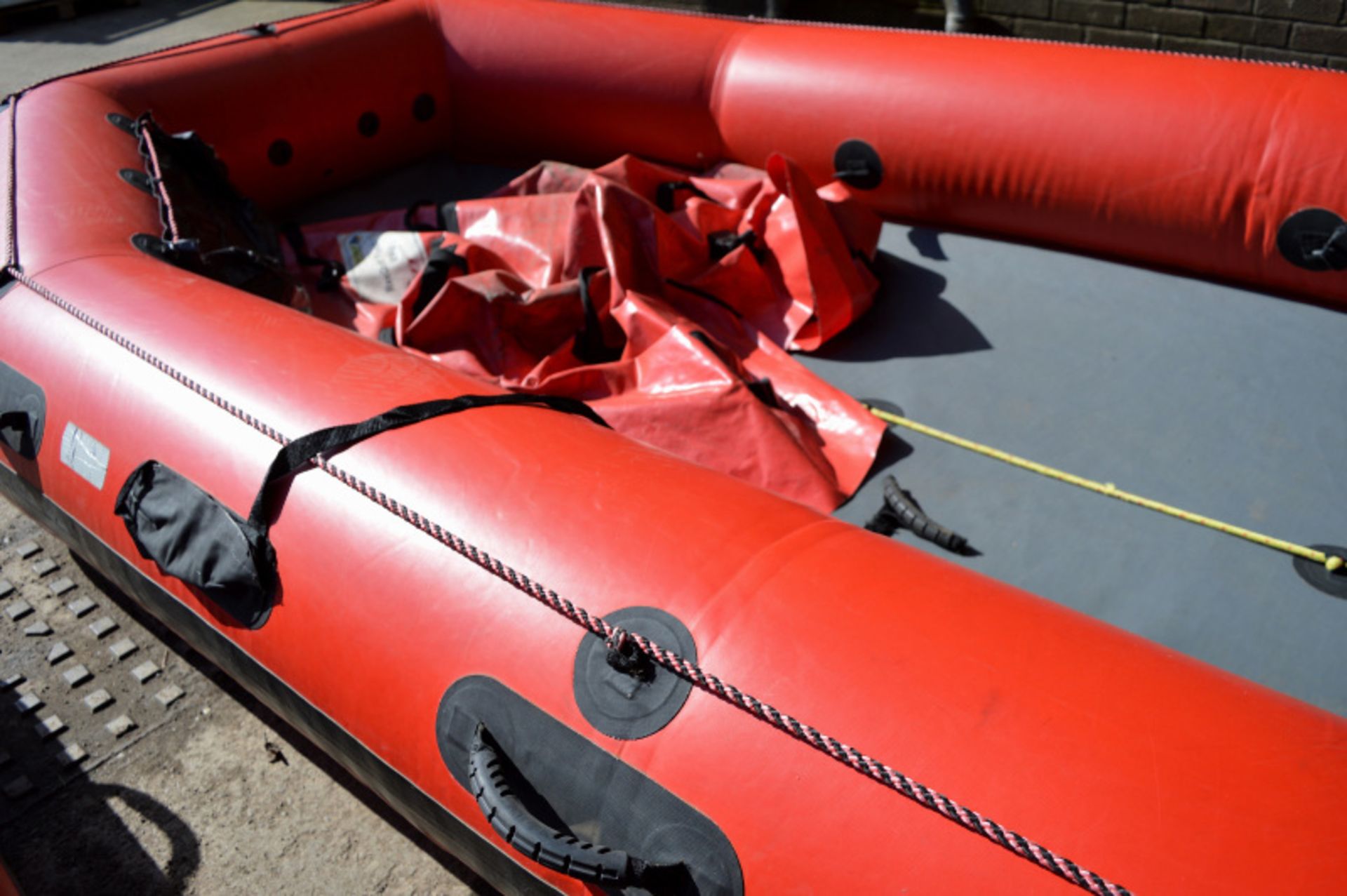 SIT Safequip ReqQraft Flood 15 inflatable boat - Image 9 of 11