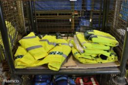 Various Size Safety Jackets