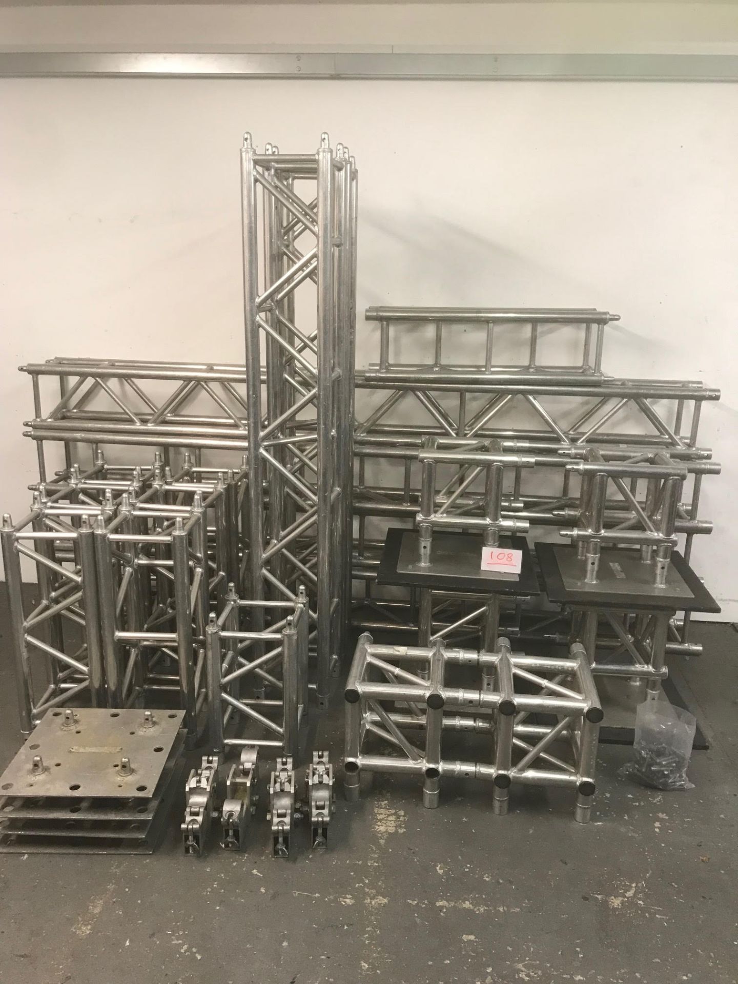 TFL XO Truss job lot (truss, corners, baseplates)