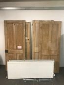 4x wooden doors & 2x radiators including wall brackets