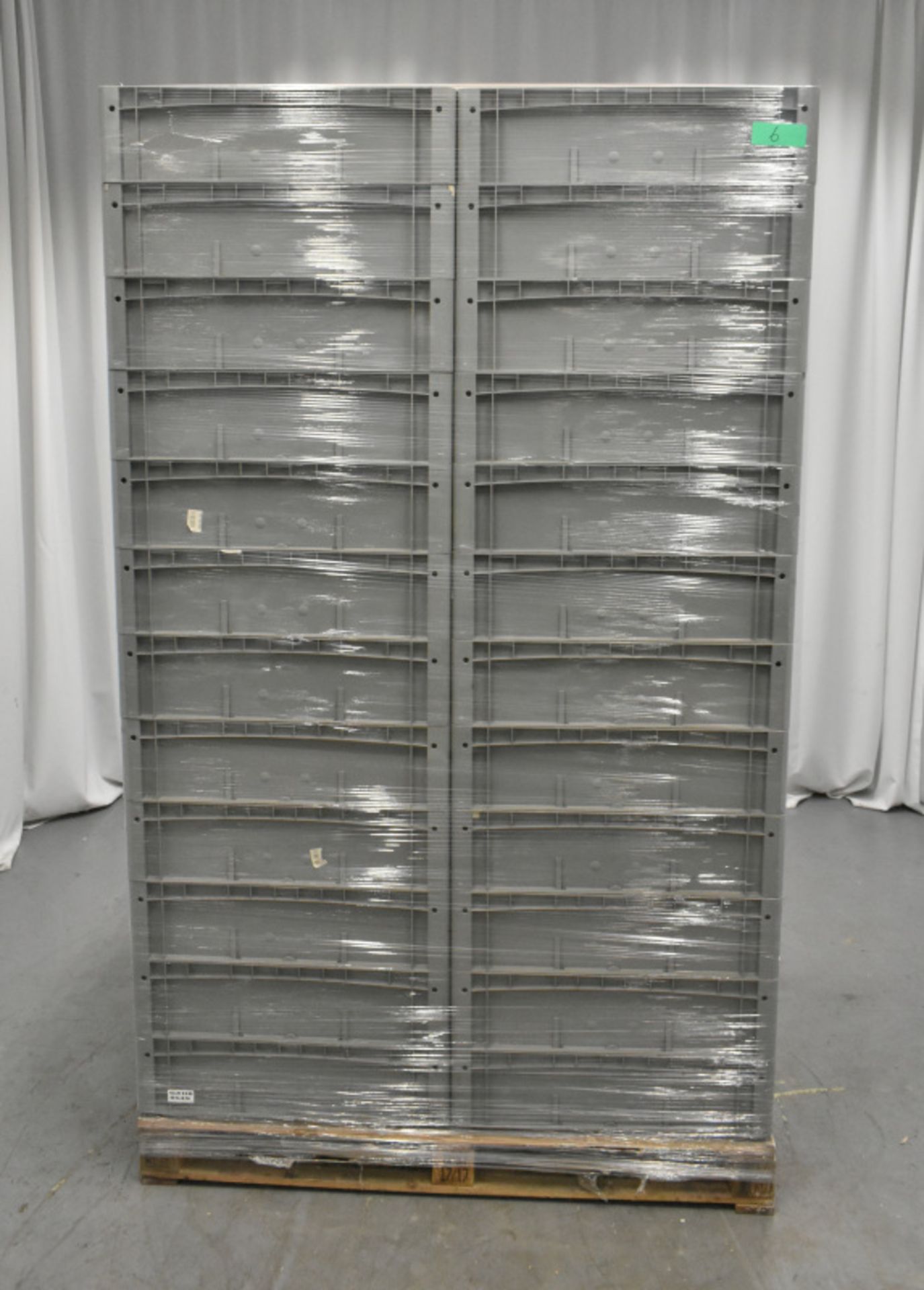 60x Tote Storage Boxes - L600 x W400 x H150mm