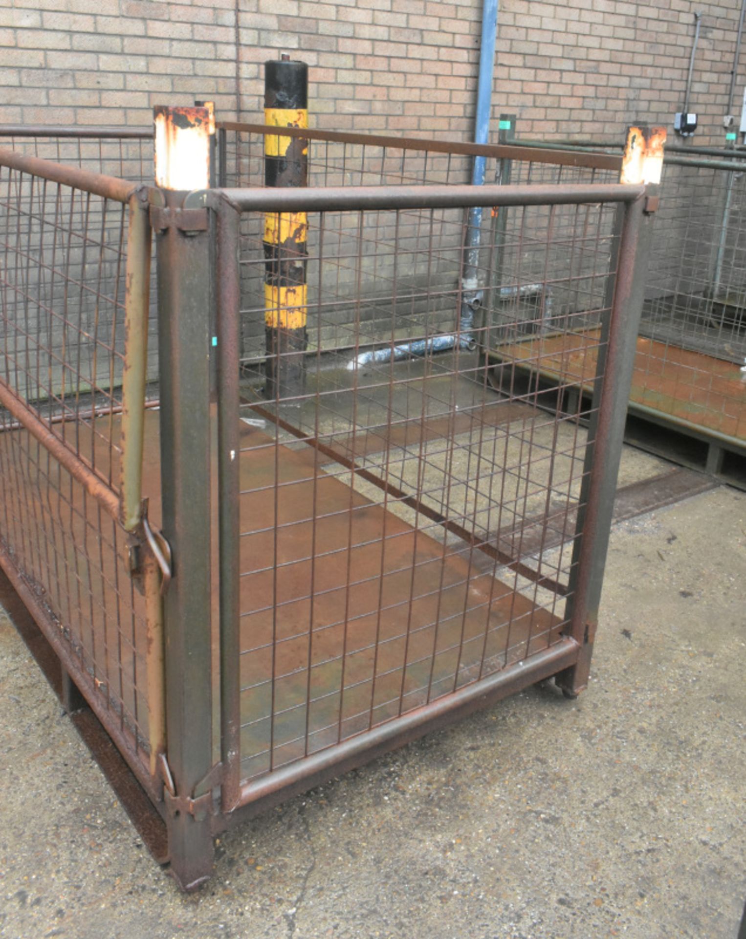 Longspan Metal Stillage - External dimensions L213 x W113 x H143cm - PLEASE SEE PICTURES FOR CONDITI - Image 2 of 3