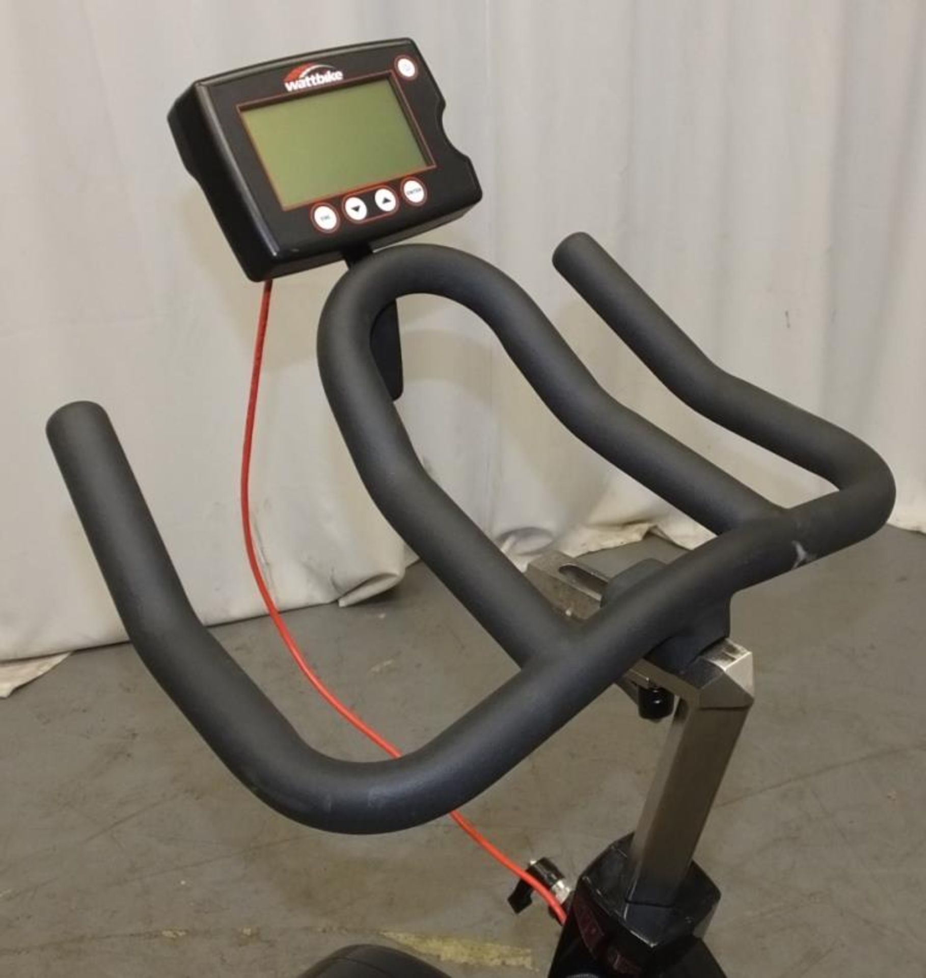 Wattbike Training Exercise Bike - console does not powers up - missing rear foot - Image 3 of 7