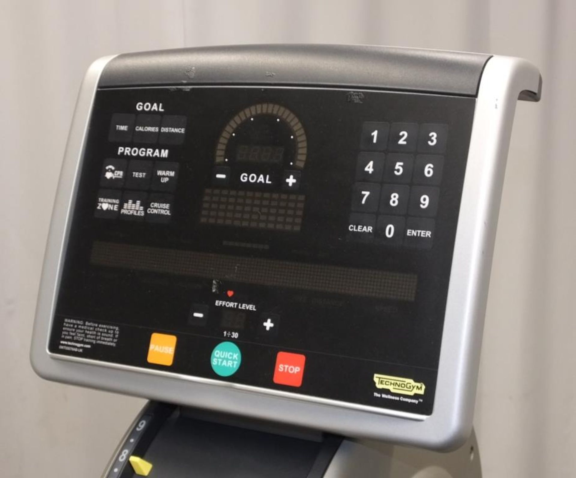 Technogym Excite 700 SP Hand Exercise Bike - powers up - functionality untested - Image 3 of 8