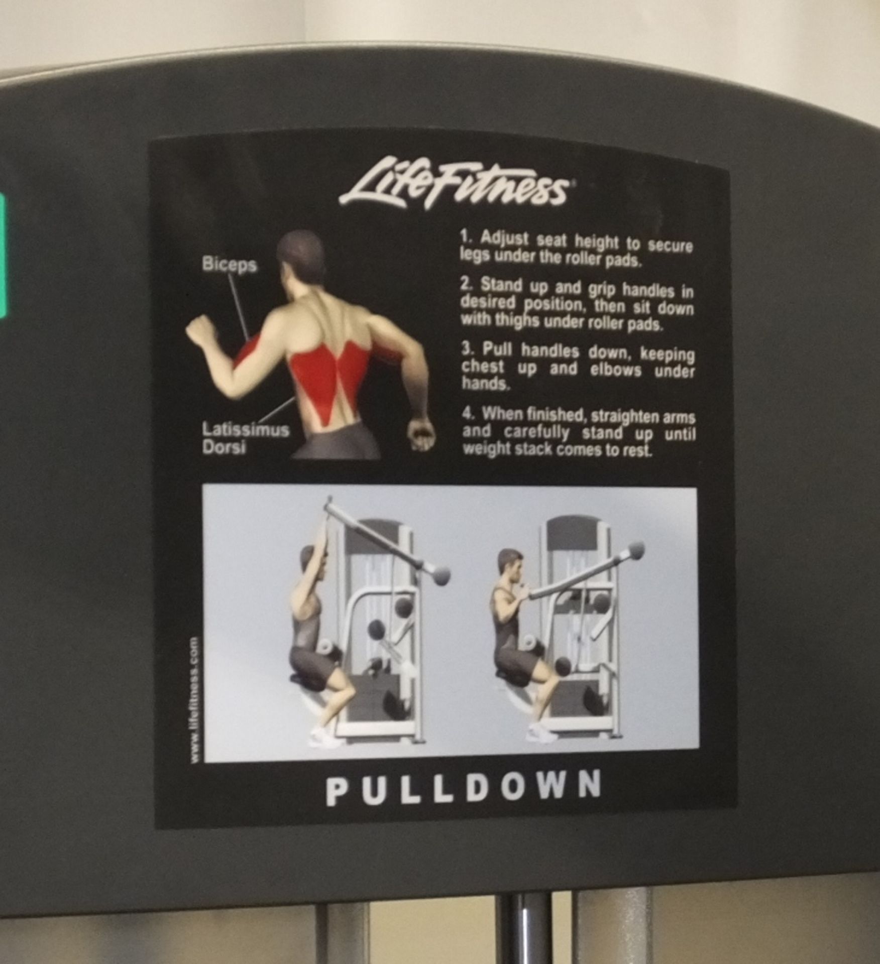 Life Fitness FZPD Pull down Machine - Image 2 of 7