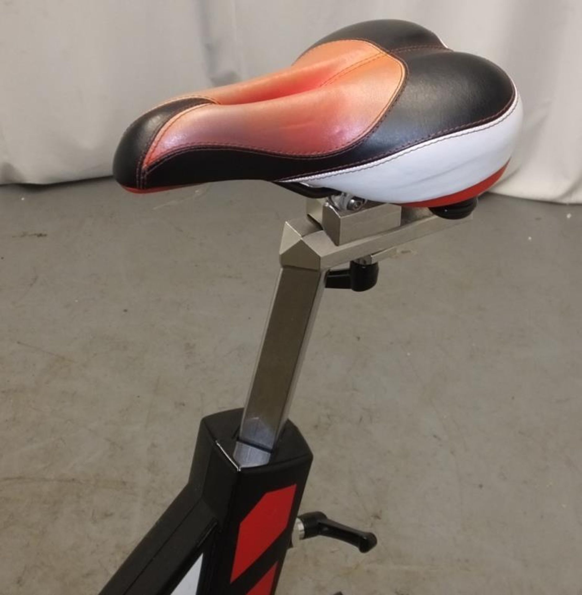 Wattbike Training Exercise Bike - console powers up - functionality untested - Image 3 of 5