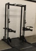 Technogym Olympic Half rack - PG10-NB0000 - type 957-4 SC with weightlifting platform with bar