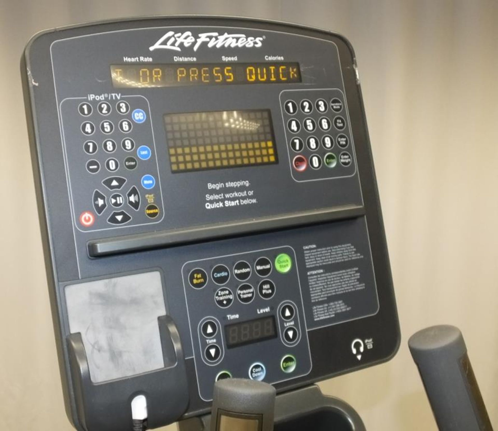 Life Fitness CLSL Summit Trainer/Stepper Machine - powers up - functionality untested - Image 8 of 9