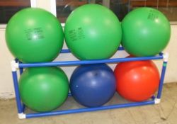 6x Thera-Brand ABS Professional exercise balls in plastic rack - max diameter 65mm