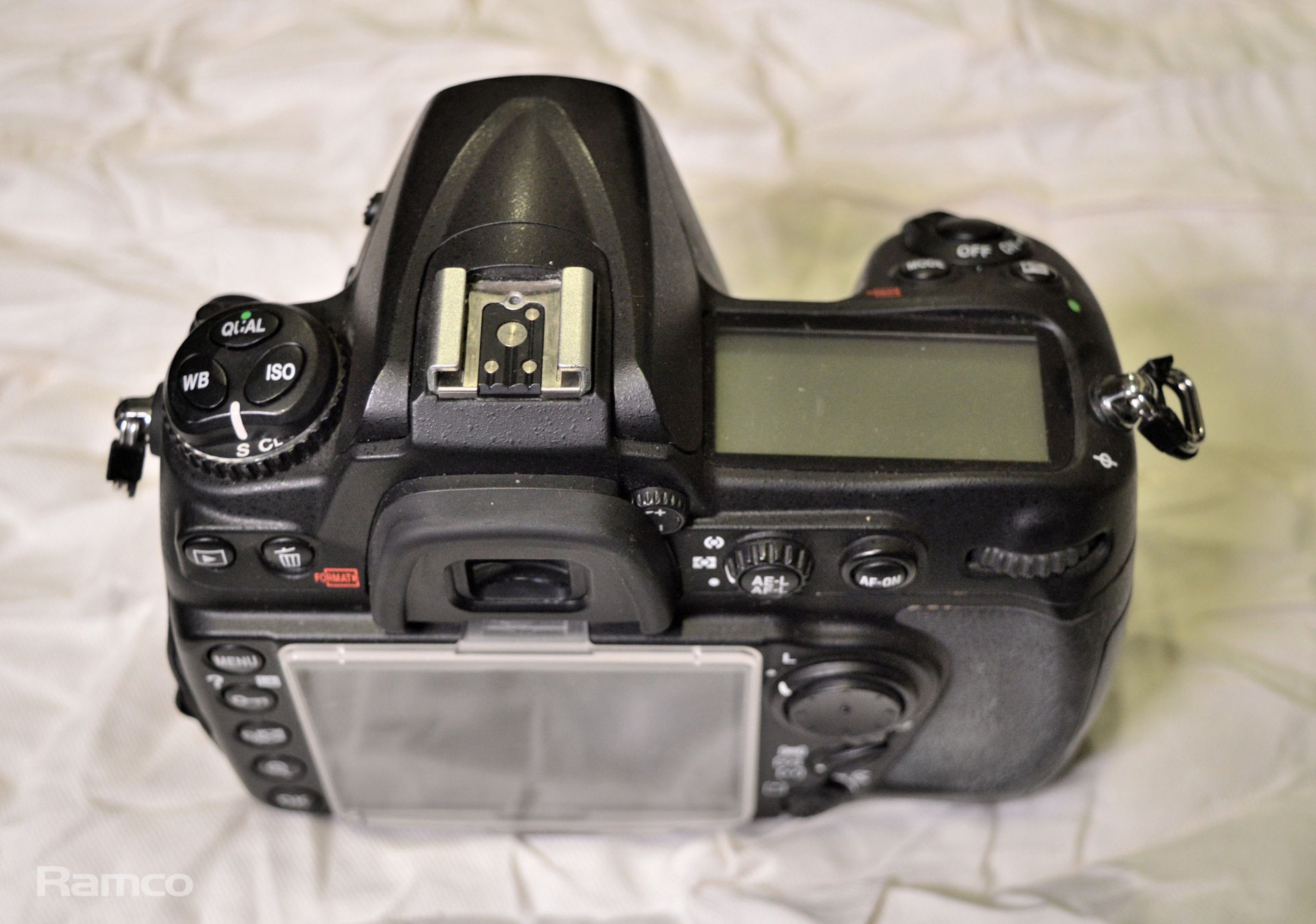 Nikon D300 SLR Digital Camera Body - Image 6 of 7