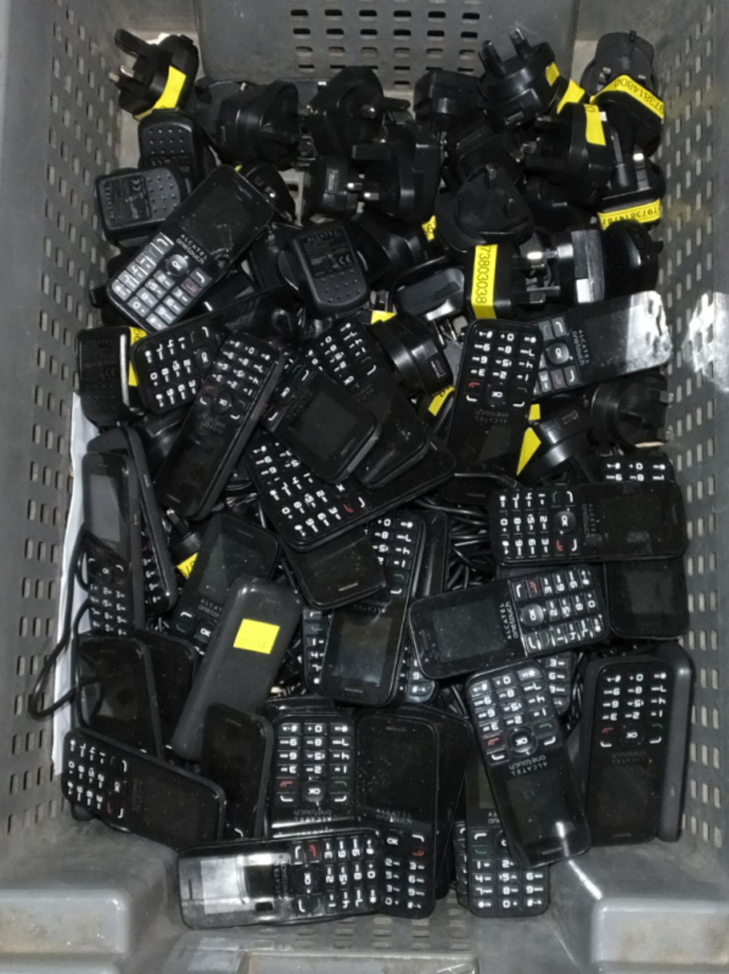 50x Alcatel One Touch 2035X Mobile Phones - Image 2 of 2