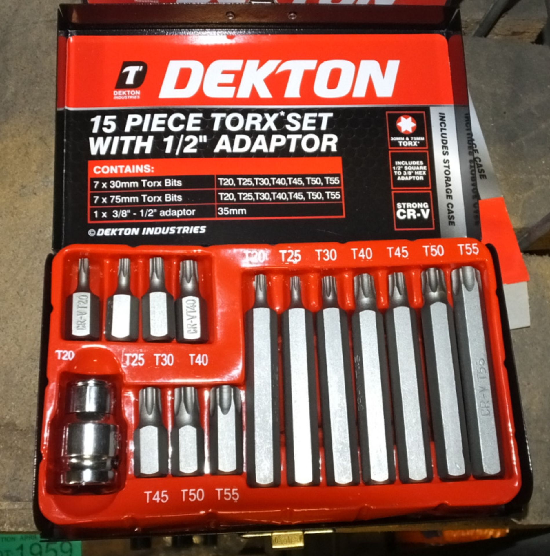 2x Dekton 15 piece Torx Sets with 1/2 inch adapter & 1x Dekton 11 Piece Spline Set - Image 2 of 2