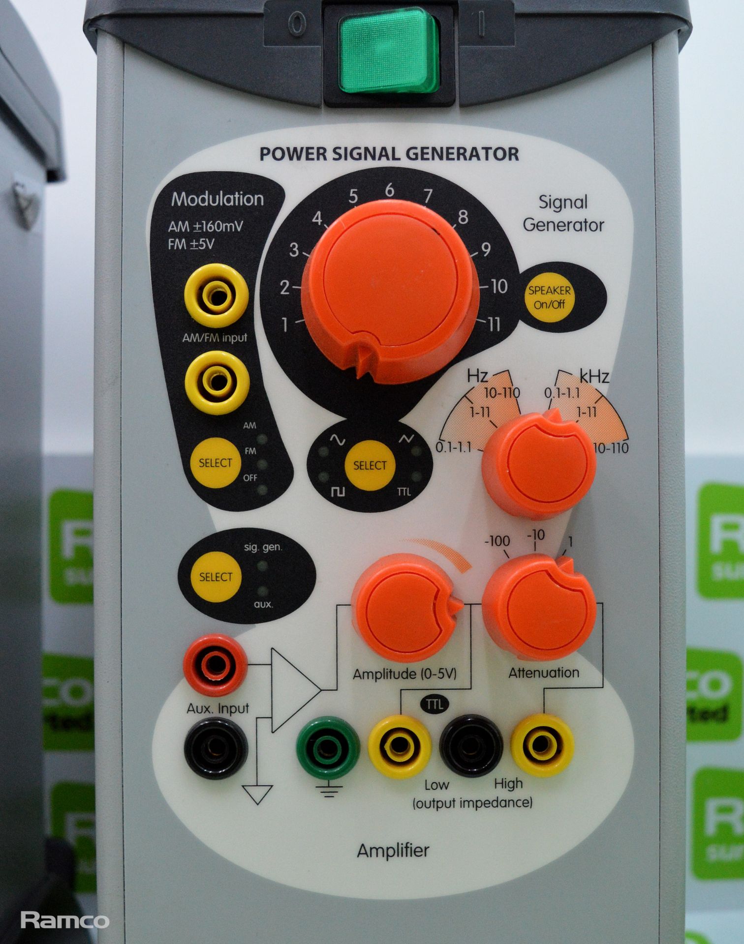 2x UNILAB G85793/H10579 Signal Generators - Image 2 of 2