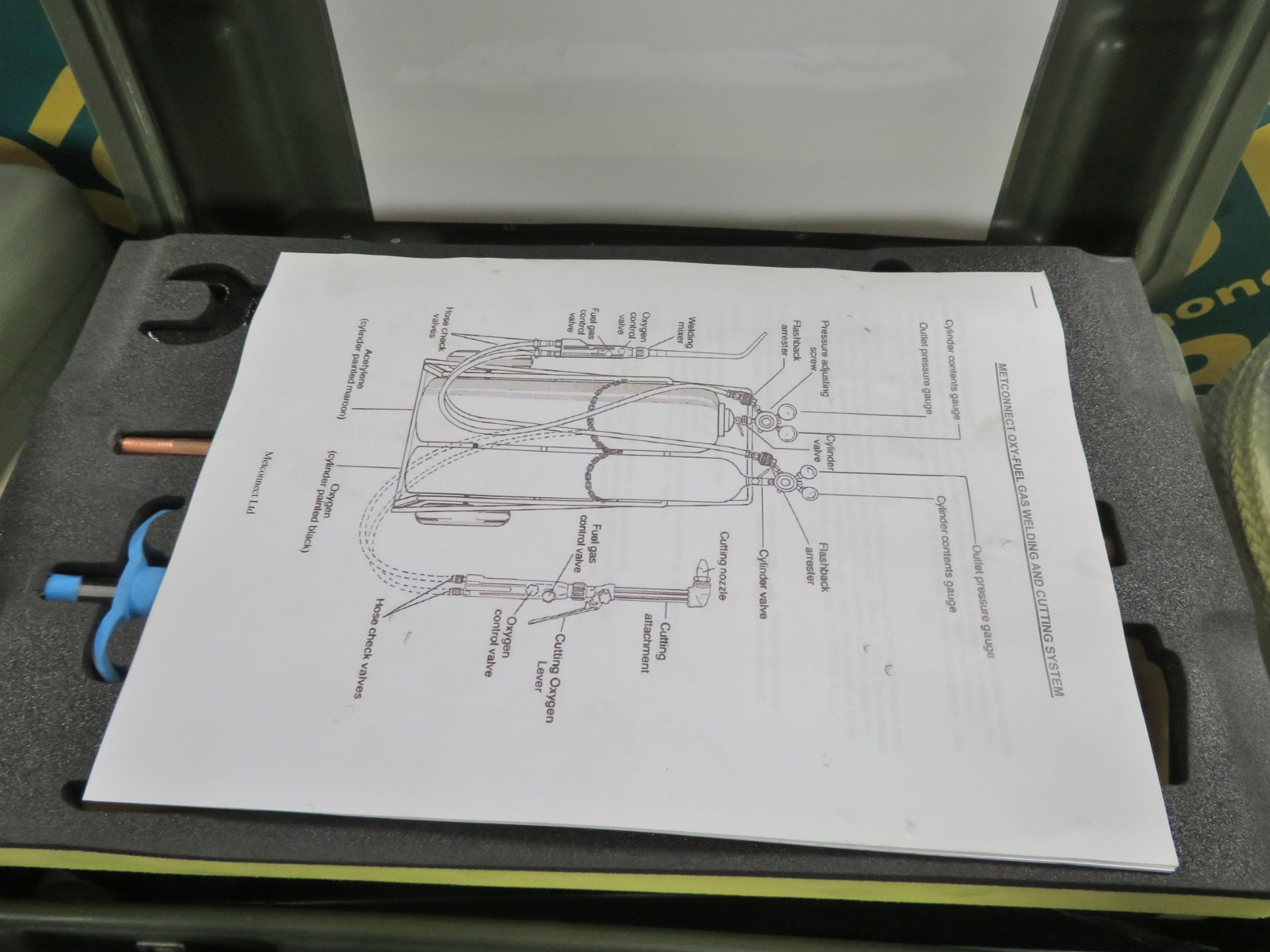 Welding Torch Outfit Cased - nozzles, hoses, connectors - Image 7 of 7