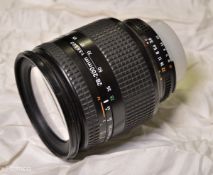 Nikon AF Nikkor 28-200mm 1:3.5-5.6 D Lens - AS SPARES OR REPAIRS