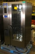 Lincat OSC WE 201 Combi Oven 20x1/1 L 880mm x W 900mm x H 1780mm