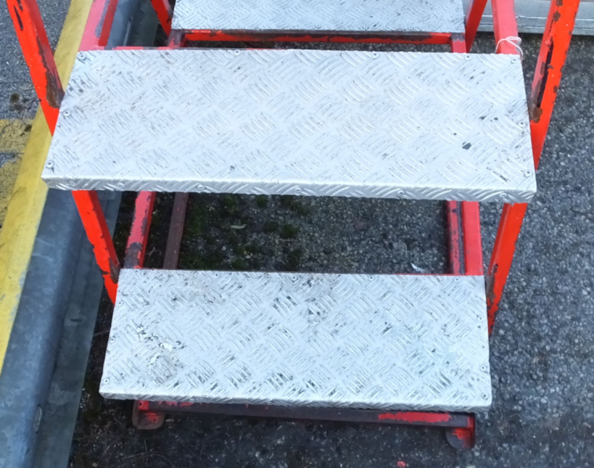 3 Step Ladder - double sided - Image 3 of 3