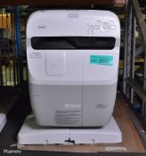 Epson EB-460 LCD Projector