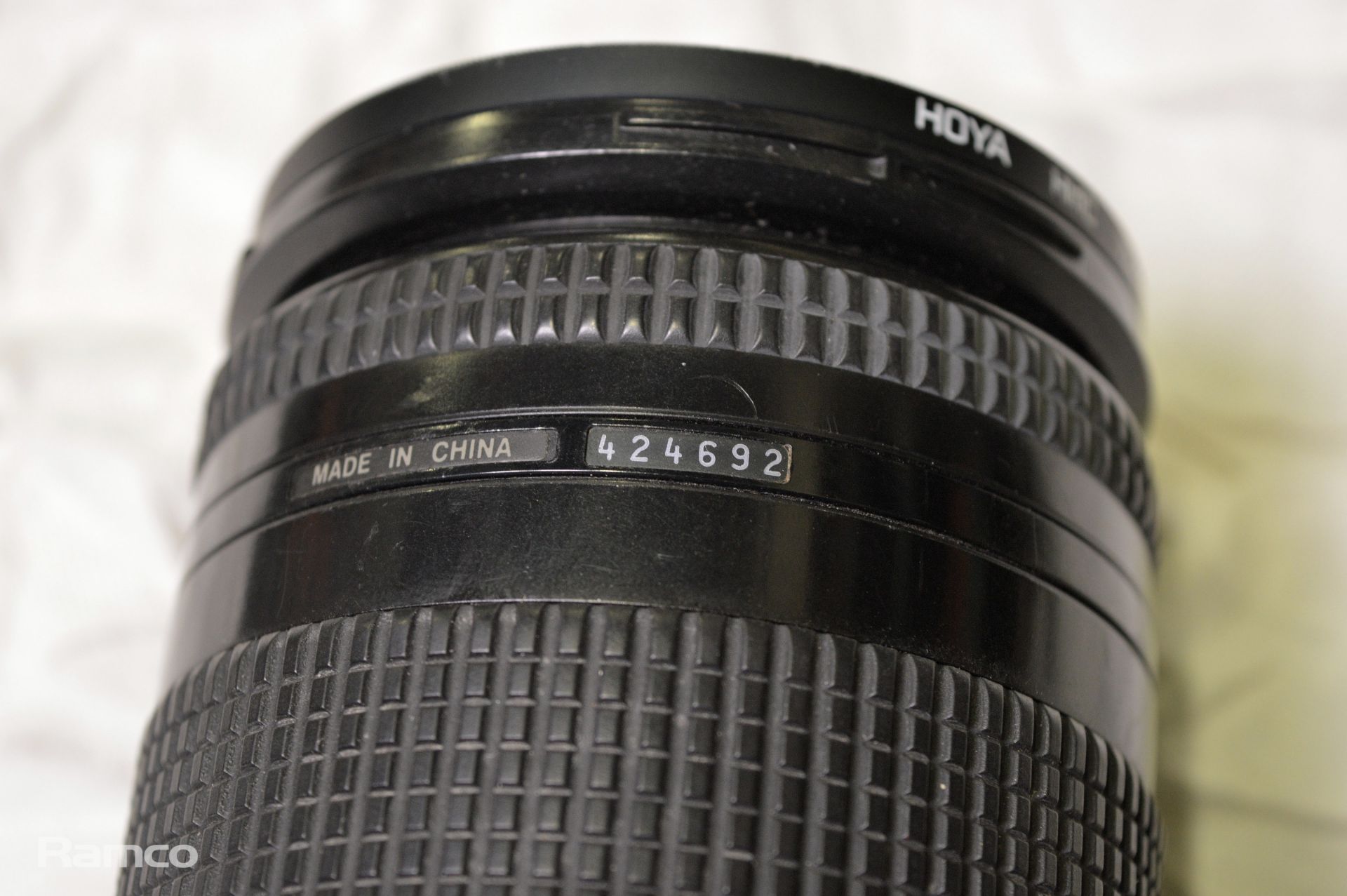 Nikon AF Nikkor 28-200mm 1:3.5-5.6 D Lens - AS SPARES OR REPAIRS - Image 6 of 6