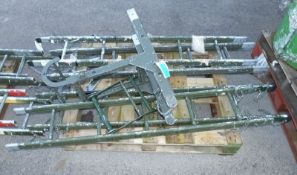 Aluminium vehicle ladder assembly