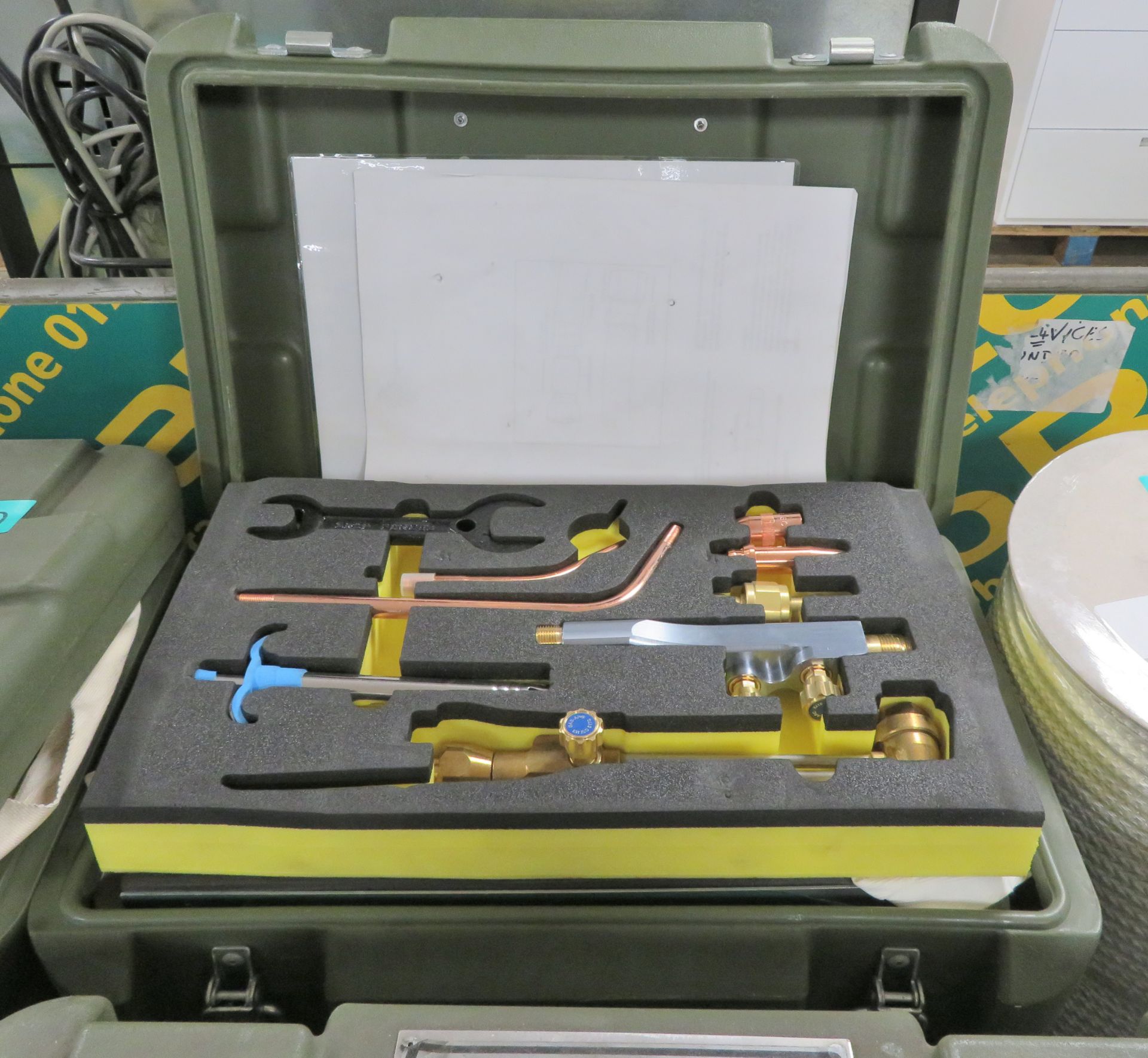 Welding Torch Outfit Cased - nozzles, hoses, connectors - Image 2 of 7