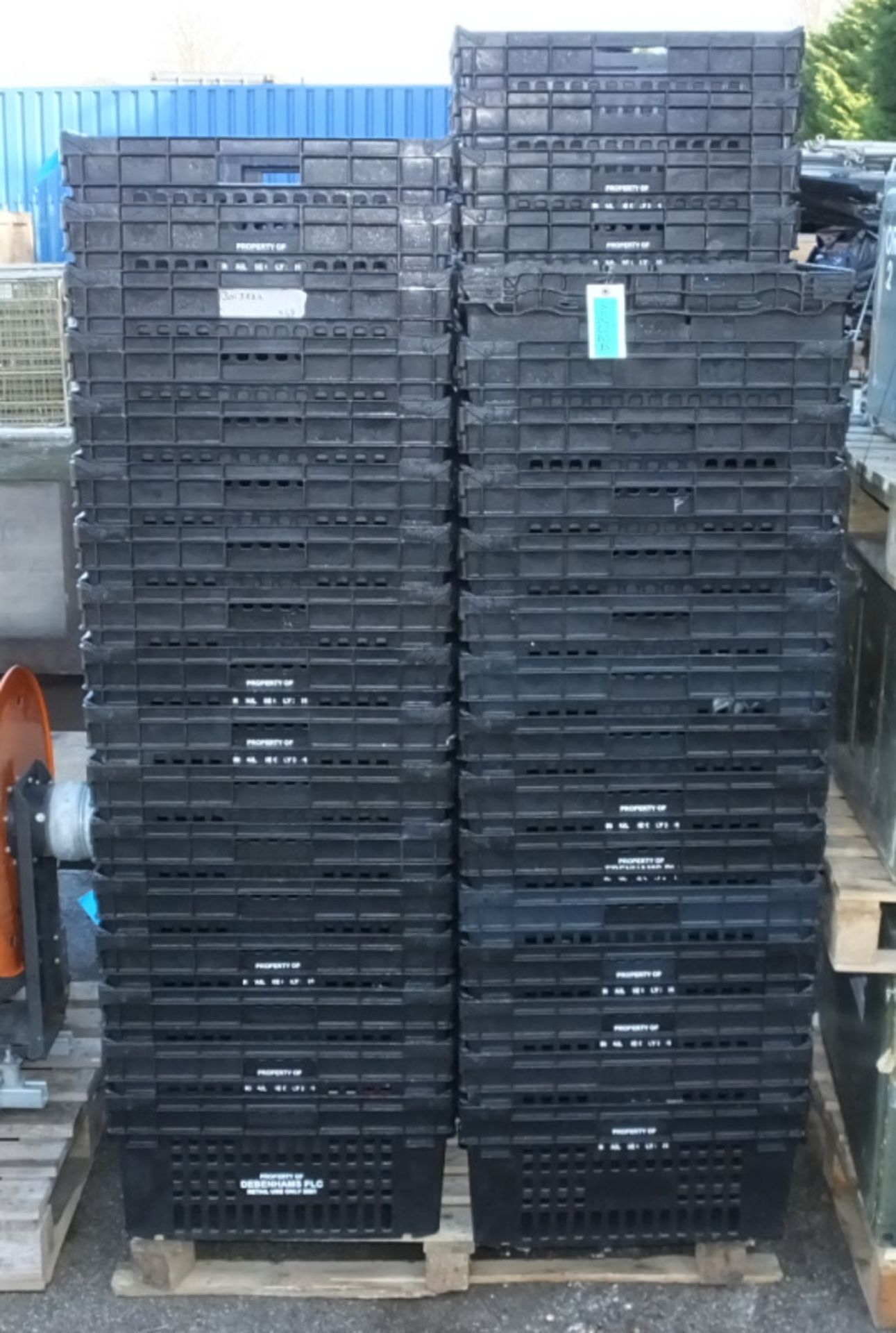 68x Paxton Black Stackable Plastic Containers L 600mm x W 400mm x H 290mm