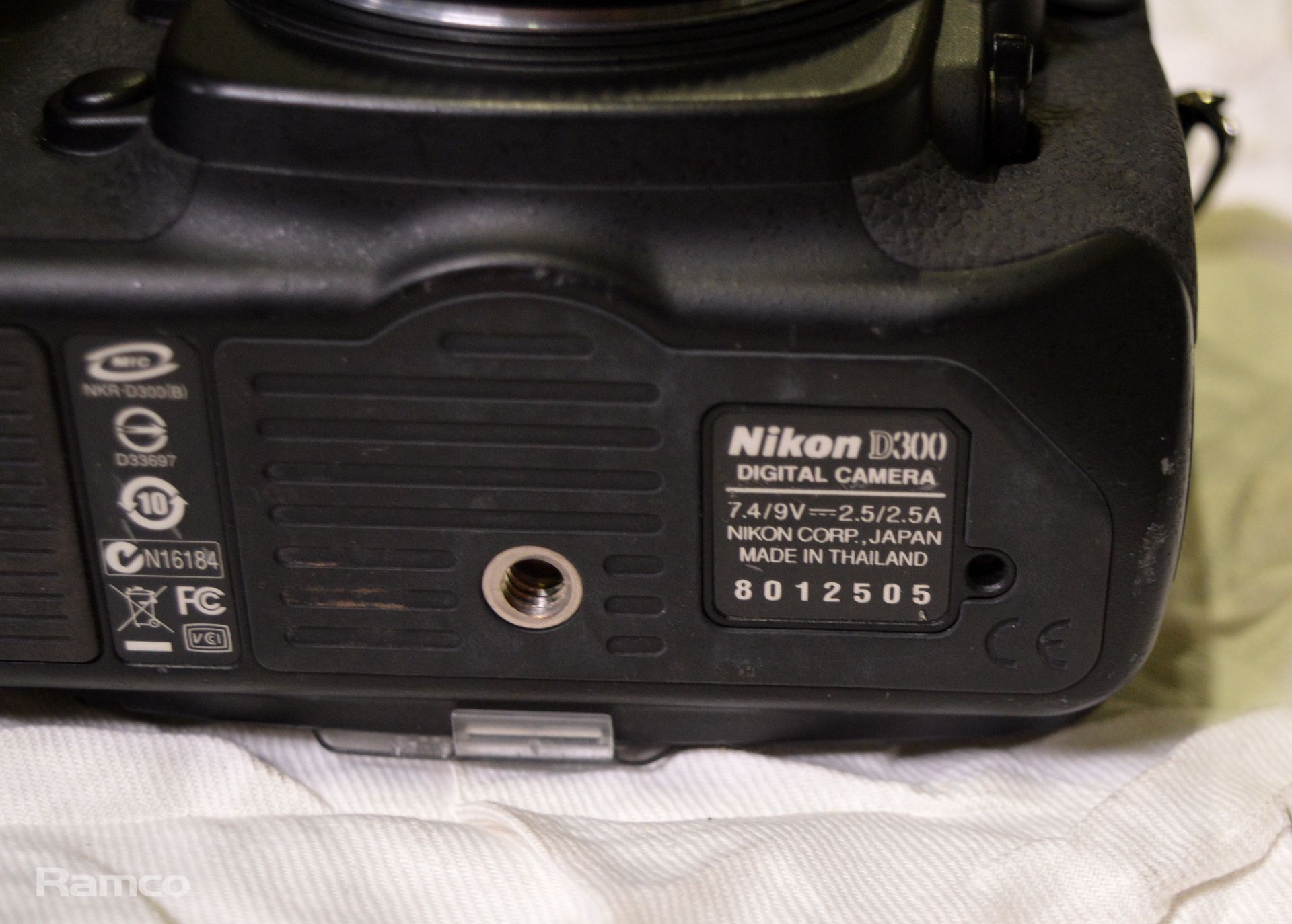 Nikon D300 SLR Digital Camera Body - Image 7 of 7