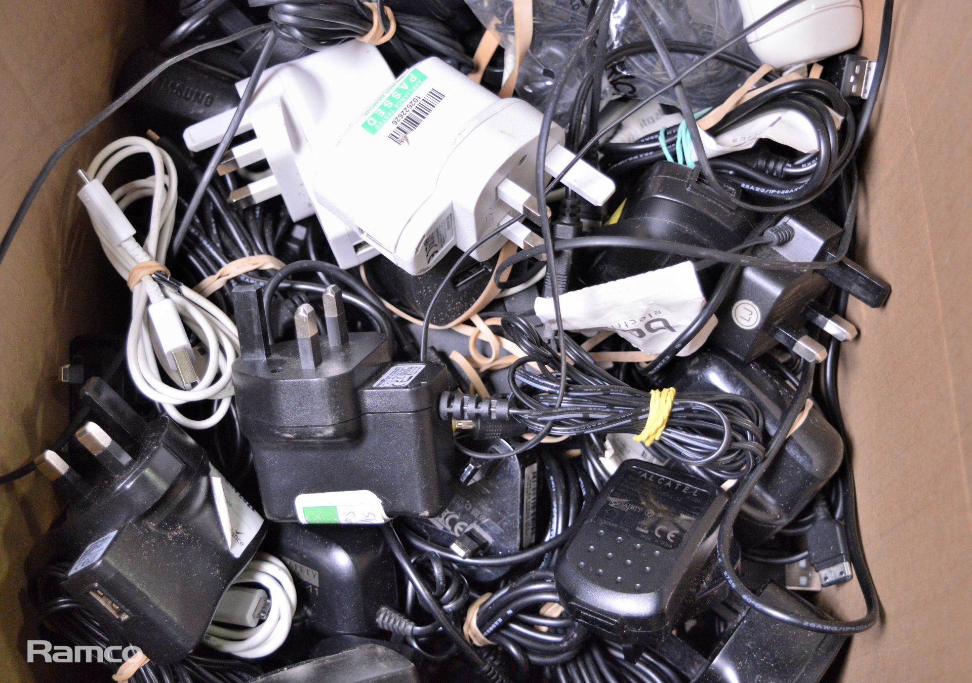 Box Of Various Mobile Phone Chargers - Image 2 of 2