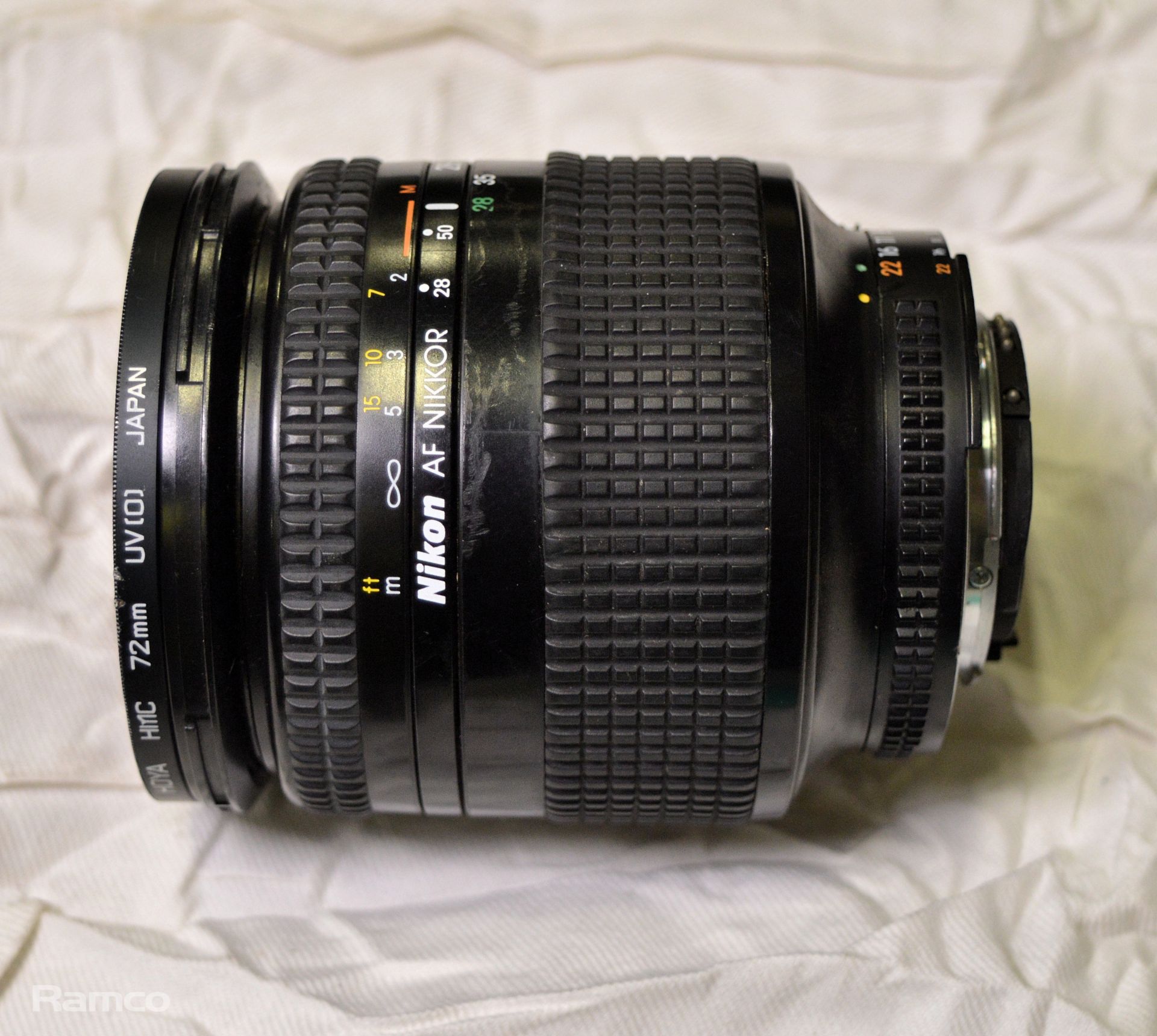 Nikon AF Nikkor 28-200mm 1:3.5-5.6 D Lens - AS SPARES OR REPAIRS - Image 2 of 6