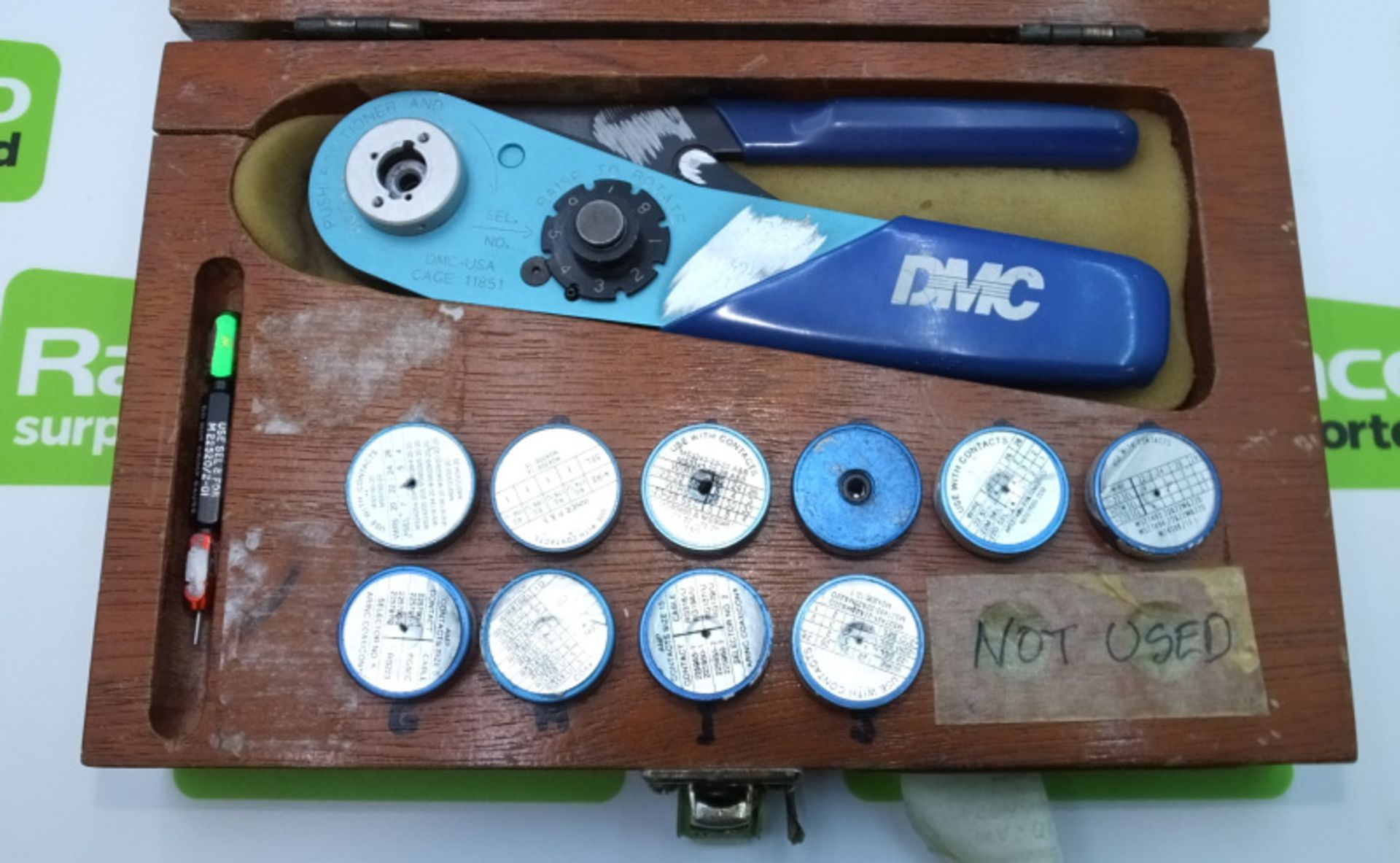 Erma Buchanan Crimping Tool Kit In A Wooden Box - Image 2 of 3