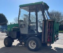 Ransomes ride on mower - 2250 parkway plus - year 2006 - full cab with heater - 3000 hours