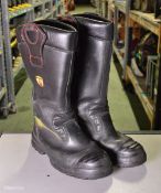 YDS Fire Retardant Boots, Size 12