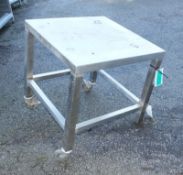 Stainless Steel Table L 550mm x W 550mm x H 550mm