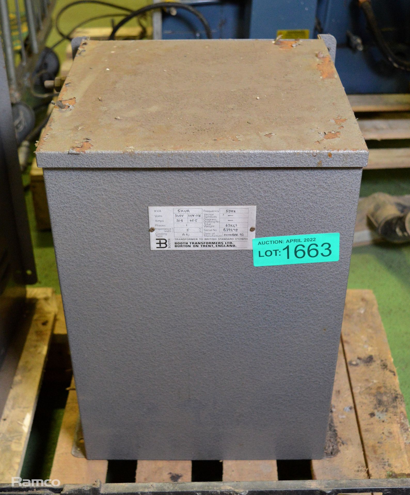 Booth Transformers Ltd 5KVA - 240V - 110V CTE - 20.8A - 45.5A